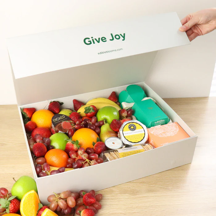 Fruit Box with Cheese